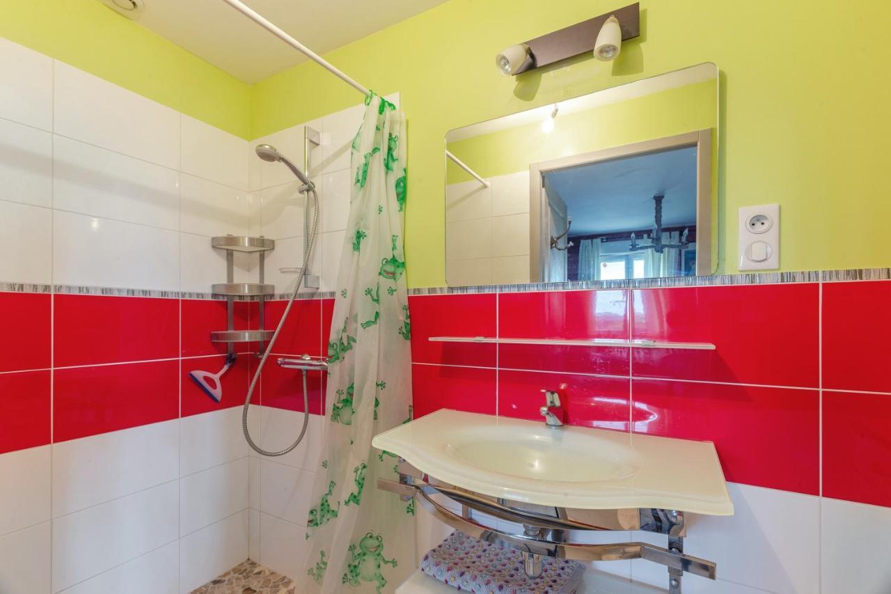 Appartement Accueillant A Mortagne Sur Gironde 45 M² Terrasse Екстериор снимка