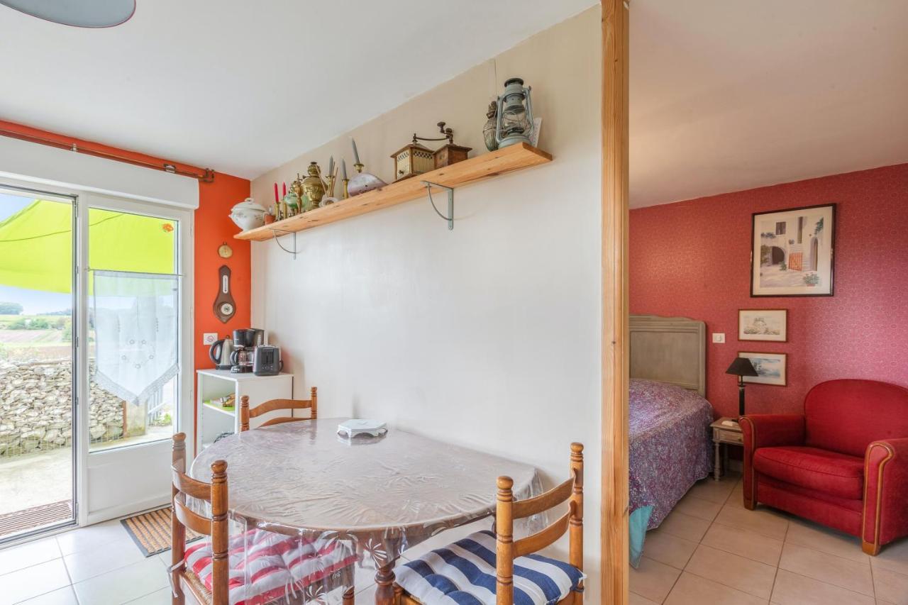 Appartement Accueillant A Mortagne Sur Gironde 45 M² Terrasse Екстериор снимка