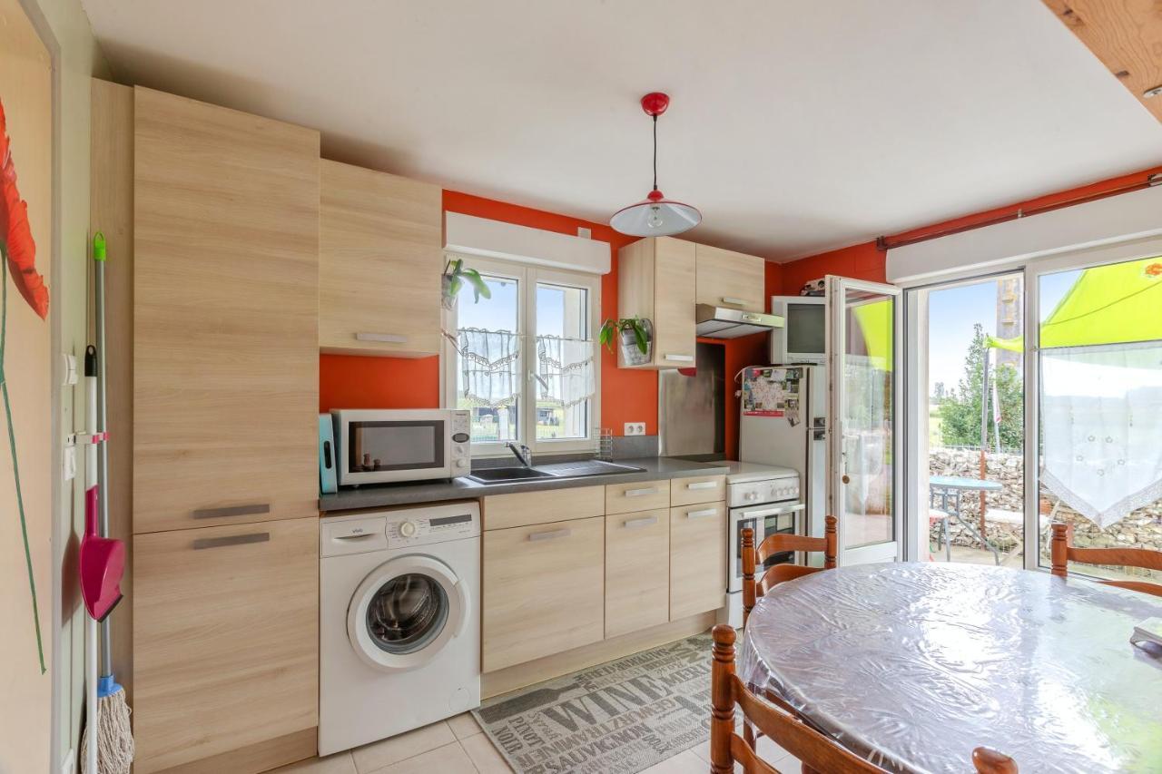 Appartement Accueillant A Mortagne Sur Gironde 45 M² Terrasse Екстериор снимка